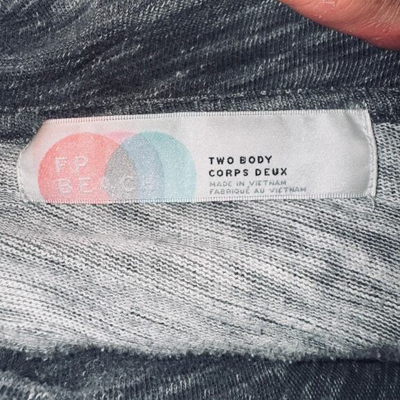 Free People Beach Sweater Women's Two Body Tan Cowl Neck Pullover Long Sleeve - Picture 6 of 8